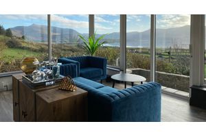 Dopaminowy wystrój: jak kolorowe sofy mogą poprawić Twój nastrój